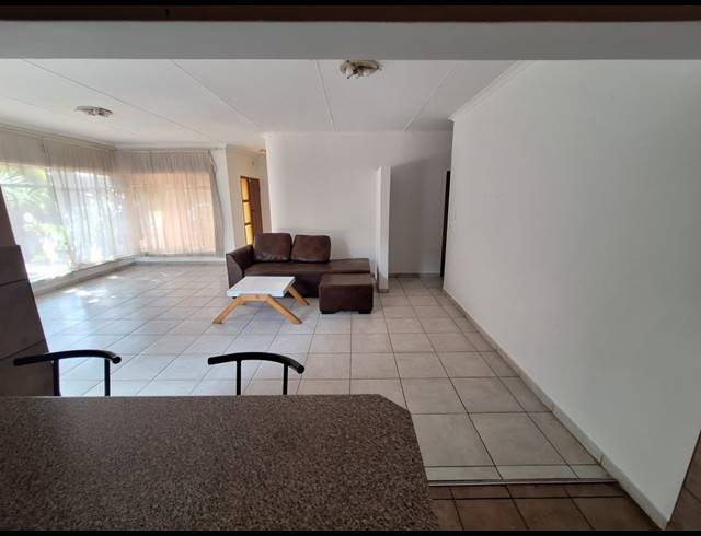 4 BEDROOM HOUSE FOR SALE IN VANDERBIJLPARK SE 6
